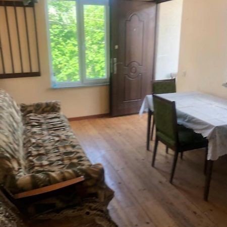L&A Guest House Goris Bagian luar foto