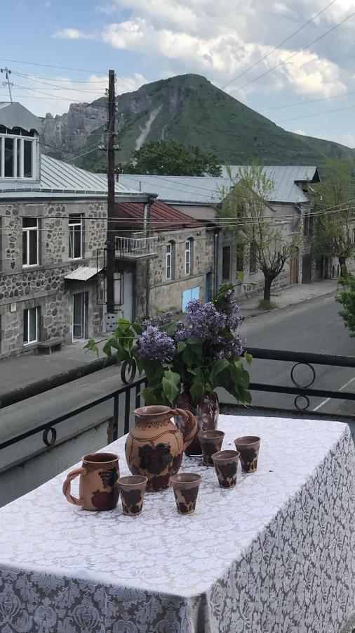 L&A Guest House Goris Bagian luar foto